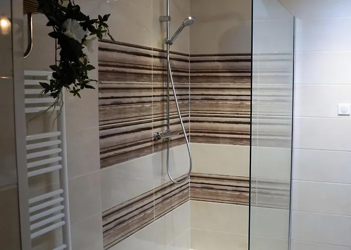 Дом отдыха Charmante Maison - Meuble De Tourisme 2 Etoiles 